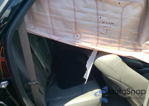 2010 Cadillac Srx Performance Collection z USA, uszkodzony, nr VIN 3GYFNBEY2AS517911